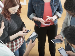 This Gen Z founder is pitching hundreds of investors… via Venmo